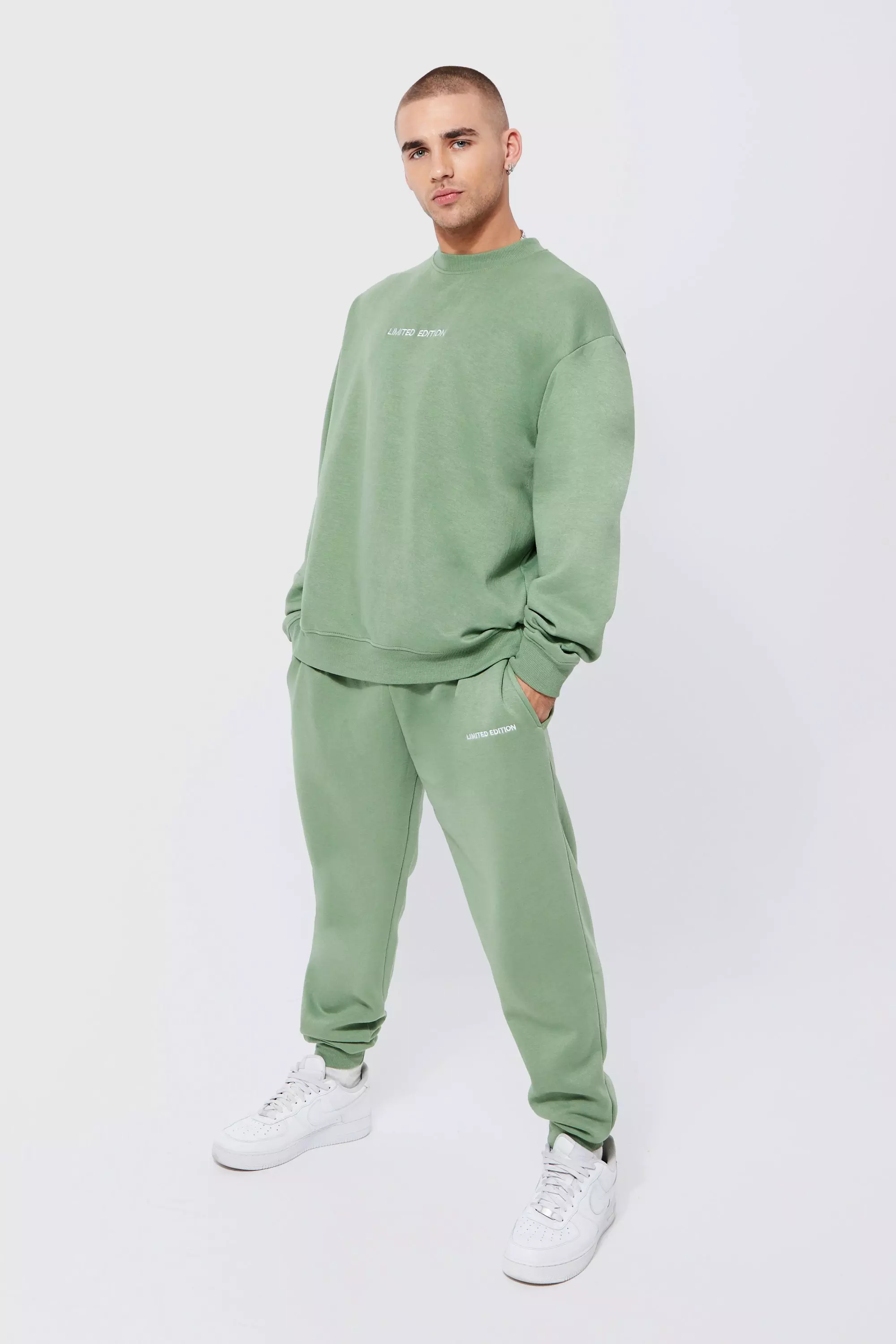 Lightweight oversized sweatshirt hotsell